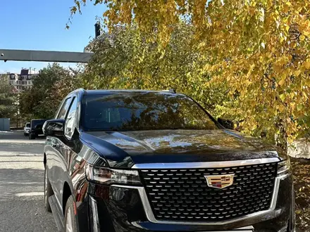 Cadillac Escalade 2023 года за 63 000 000 тг. в Костанай