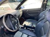 Volkswagen Golf 2001 года за 1 237 652 тг. в Астана – фото 4