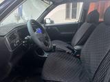 Volkswagen Golf 1993 года за 1 400 000 тг. в Есик – фото 5
