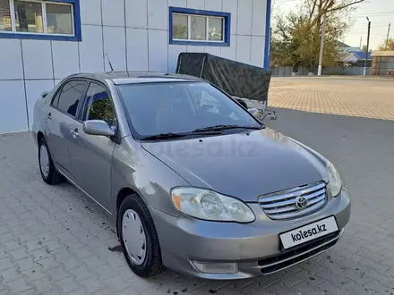 Toyota Corolla 2004 года за 3 800 000 тг. в Актобе – фото 2