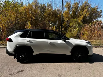 Toyota RAV4 2020 года за 17 800 000 тг. в Алматы – фото 6