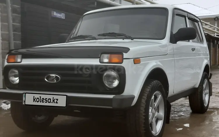 ВАЗ (Lada) Lada 2121 2014 годаүшін2 800 000 тг. в Алматы