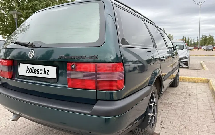 Volkswagen Passat 1996 годаүшін2 600 000 тг. в Актобе