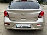 Chevrolet Cruze 2013 годаfor4 100 000 тг. в Семей – фото 4