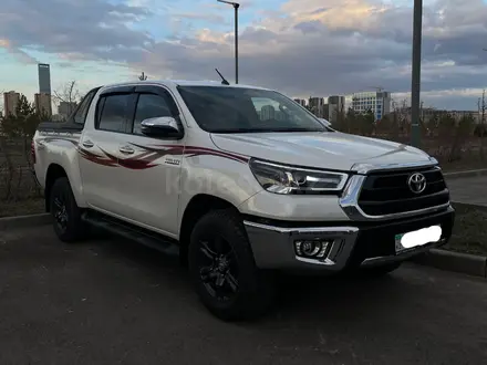 Toyota Hilux 2021 года за 20 400 000 тг. в Астана – фото 2