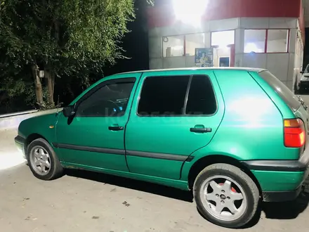 Volkswagen Golf 1997 года за 1 700 000 тг. в Алматы – фото 6