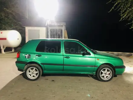 Volkswagen Golf 1997 года за 1 700 000 тг. в Алматы – фото 8