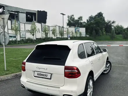 Porsche Cayenne 2007 года за 9 300 000 тг. в Алматы – фото 17