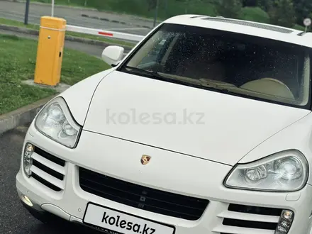 Porsche Cayenne 2007 года за 9 300 000 тг. в Алматы – фото 6