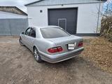 Mercedes-Benz E 320 2001 годаүшін5 600 000 тг. в Караганда – фото 3