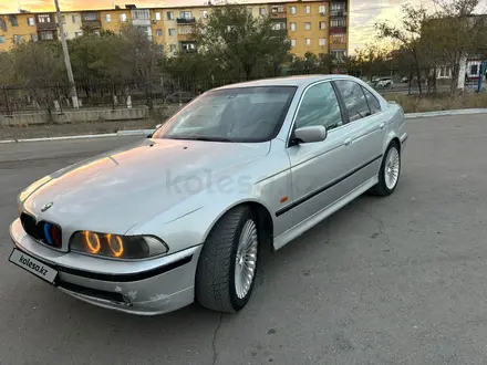 BMW 520 2001 года за 3 200 000 тг. в Сатпаев – фото 5