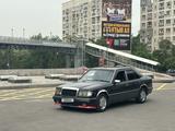 Mercedes-Benz E 230 1992 года за 2 100 000 тг. в Алматы – фото 3