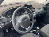 ВАЗ (Lada) Priora 2172 2013 года за 2 000 000 тг. в Атырау – фото 2