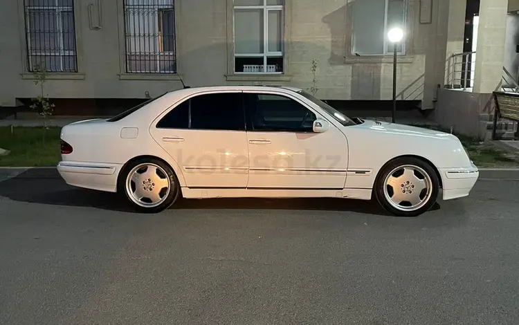 Mercedes-Benz E 320 2002 года за 5 000 000 тг. в Шымкент