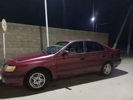 Toyota Carina E 1997 года за 1 600 000 тг. в Шиели