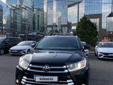 Toyota Highlander 2019 года за 19 000 000 тг. в Алматы – фото 4