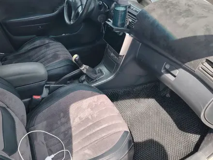 Toyota Avensis 2003 года за 2 700 000 тг. в Астана – фото 6