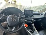 Toyota RAV4 2023 годаfor15 990 000 тг. в Караганда – фото 5