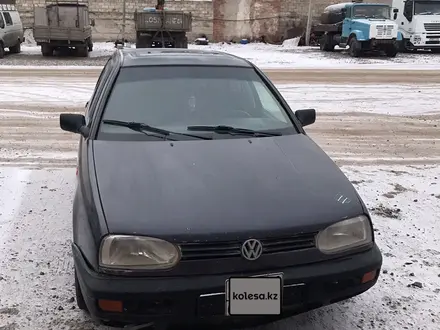 Volkswagen Golf 1994 года за 1 000 000 тг. в Актобе