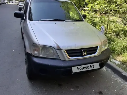 Honda CR-V 1996 года за 2 400 000 тг. в Алматы – фото 2