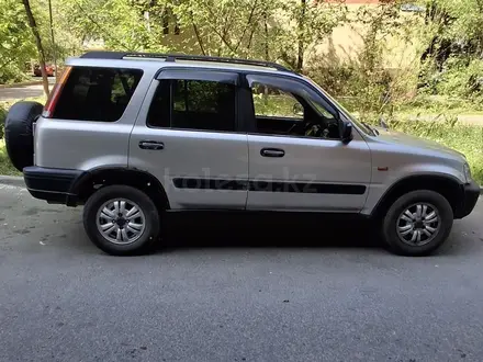 Honda CR-V 1996 года за 2 400 000 тг. в Алматы – фото 4