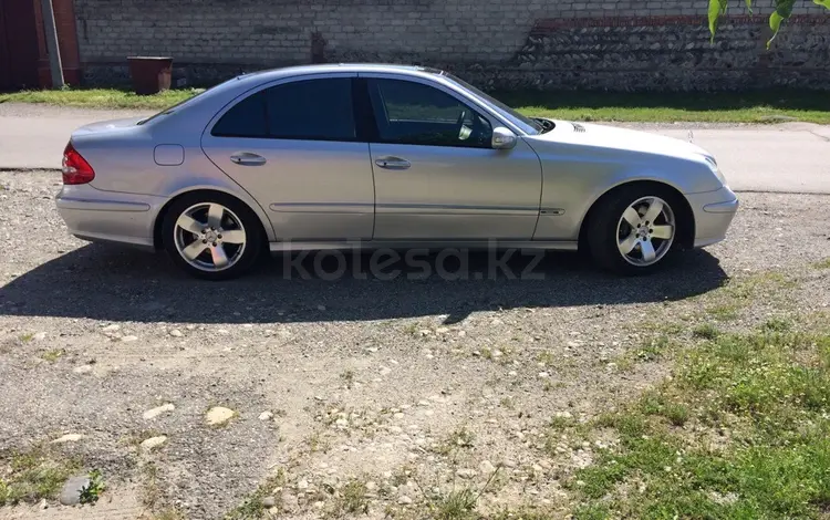 Mercedes-Benz E 320 2003 годаүшін9 200 000 тг. в Экибастуз