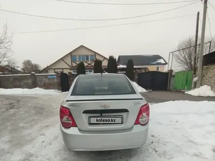 Chevrolet Aveo 2014 года за 3 599 999 тг. в Алматы – фото 3