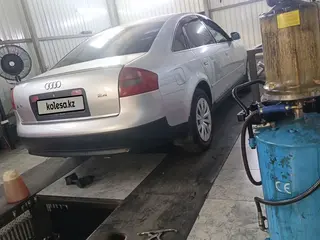 Audi A6, 2001