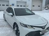 Toyota Camry 2018 годаүшін12 000 000 тг. в Есик – фото 2