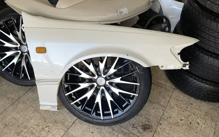 Крыло передние правое Toyota Camry 20 за 40 000 тг. в Талдыкорган
