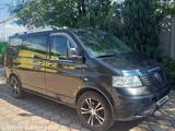 Volkswagen Multivan 2006 года за 5 600 000 тг. в Алматы – фото 2