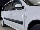 ВАЗ (Lada) Largus 2014 годаүшін3 300 000 тг. в Атырау – фото 2