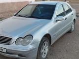 Mercedes-Benz C 180 2000 года за 2 150 000 тг. в Степногорск