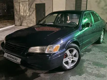 Toyota Camry 1996 года за 3 500 000 тг. в Алматы – фото 6