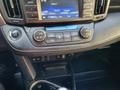 Toyota RAV4 2018 года за 12 300 000 тг. в Алматы – фото 17