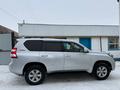 Toyota Land Cruiser Prado 2012 года за 15 500 000 тг. в Актобе – фото 2