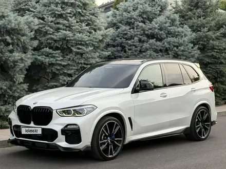 BMW X5 2018 года за 33 000 000 тг. в Шымкент – фото 2