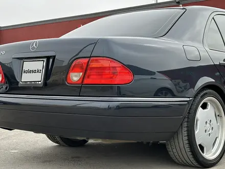 Mercedes-Benz E 320 1998 года за 8 300 000 тг. в Актау – фото 3