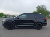 Ford Explorer 2016 годаүшін16 500 000 тг. в Усть-Каменогорск – фото 3