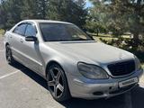 Mercedes-Benz S 320 2001 годаүшін2 800 000 тг. в Талдыкорган