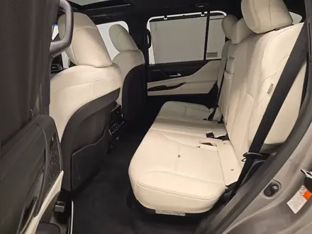 Lexus LX 600 Luxury 2024 года за 61 000 000 тг. в Алматы – фото 13