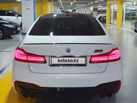 BMW M5 2023 года за 56 000 000 тг. в Алматы – фото 4