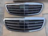 Оригинальная решетка радиатора W222 AMG S63 S65 Maybach за 250 000 тг. в Алматы