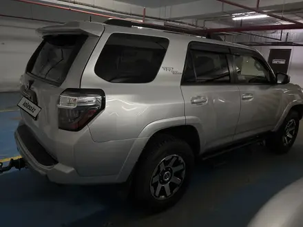 Toyota 4Runner 2019 года за 22 500 000 тг. в Астана
