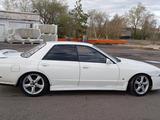 Nissan Skyline 1990 года за 1 400 000 тг. в Петропавловск – фото 2