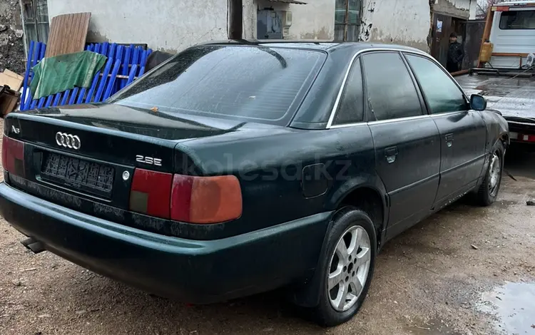 Audi A6 1995 года за 10 000 тг. в Астана