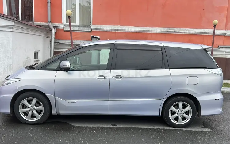 Toyota Estima 2011 годаүшін8 500 000 тг. в Семей