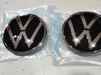 Эмблема решетки радиатора Volkswagen Polo Liftback за 18 000 тг. в Караганда