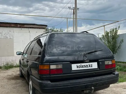 Volkswagen Passat 1992 года за 1 000 000 тг. в Уральск – фото 2