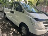 Hyundai H-1 2015 года за 13 000 000 тг. в Алматы – фото 2